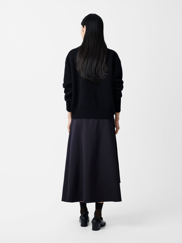 Bassi Skirt in Darkest Navy