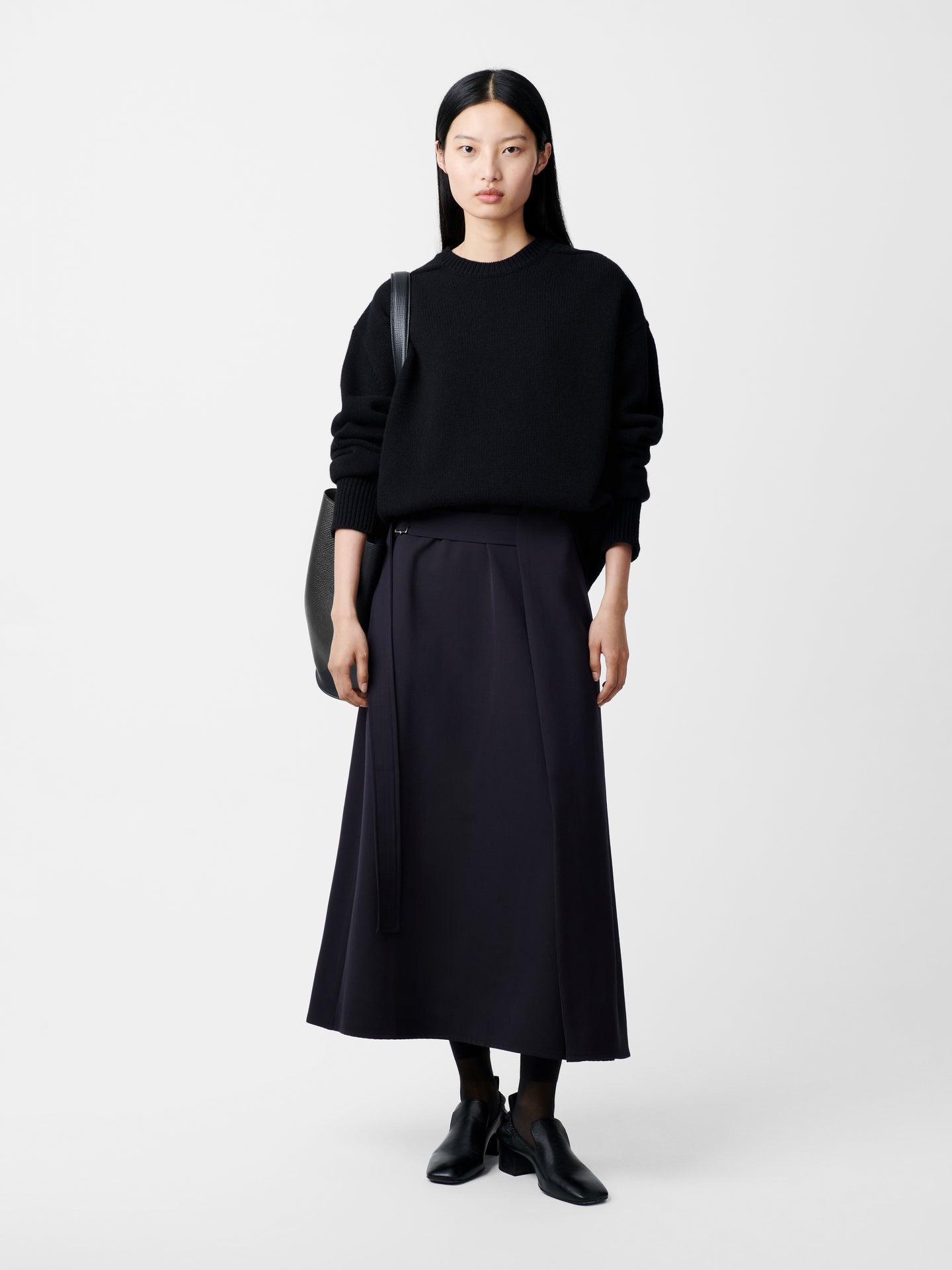 Bassi Skirt in Darkest Navy