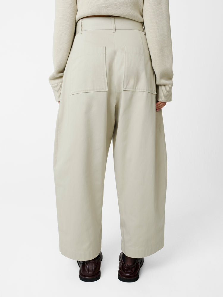 Chalco Twill Pant in Pebble