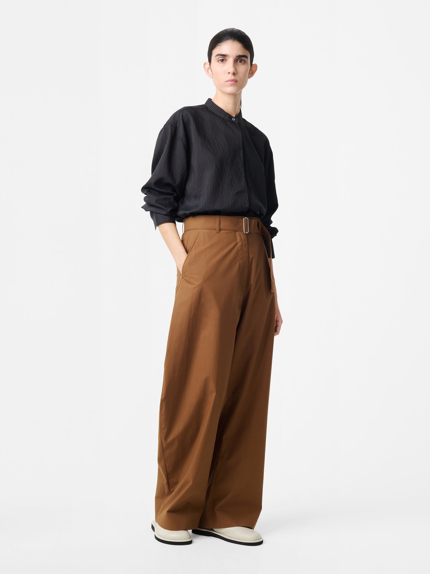 Doring Cotton Pant in Almond