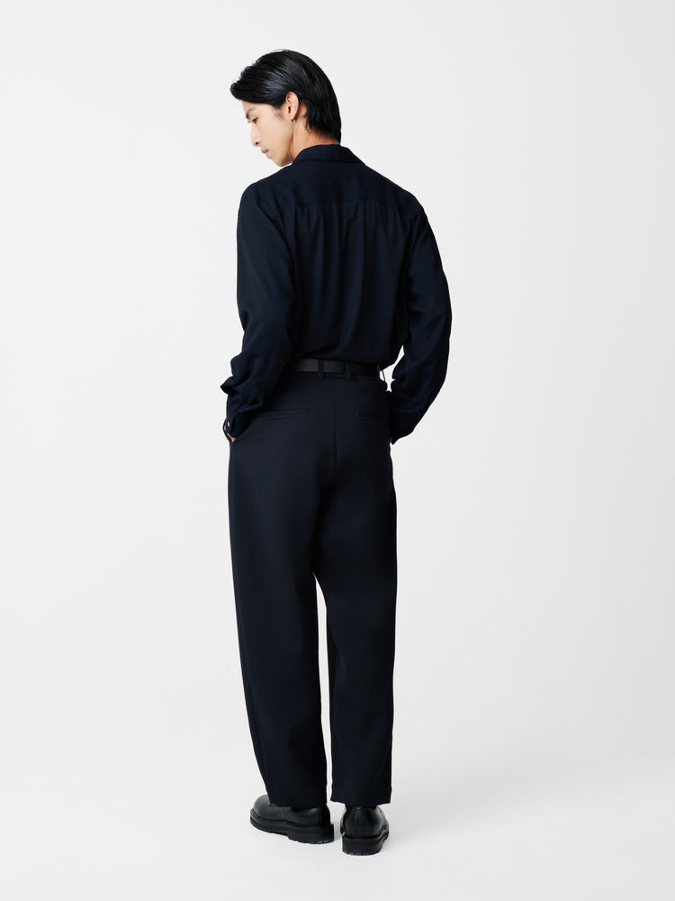 Ezra Pant in Darkest Navy