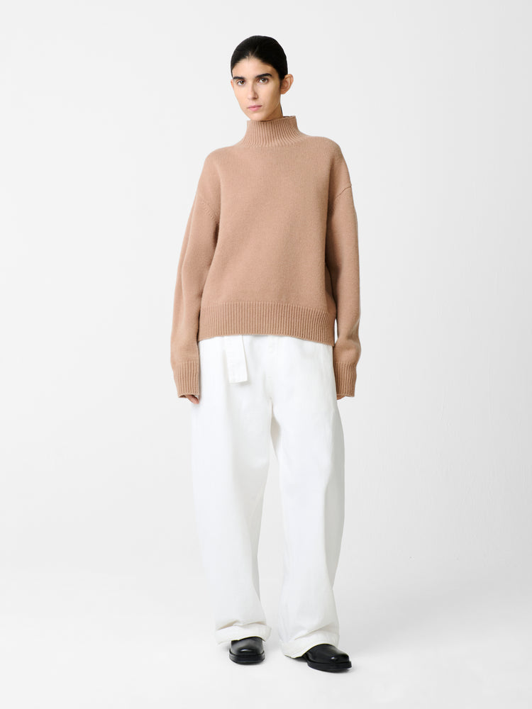 Gomes Knit in Camel