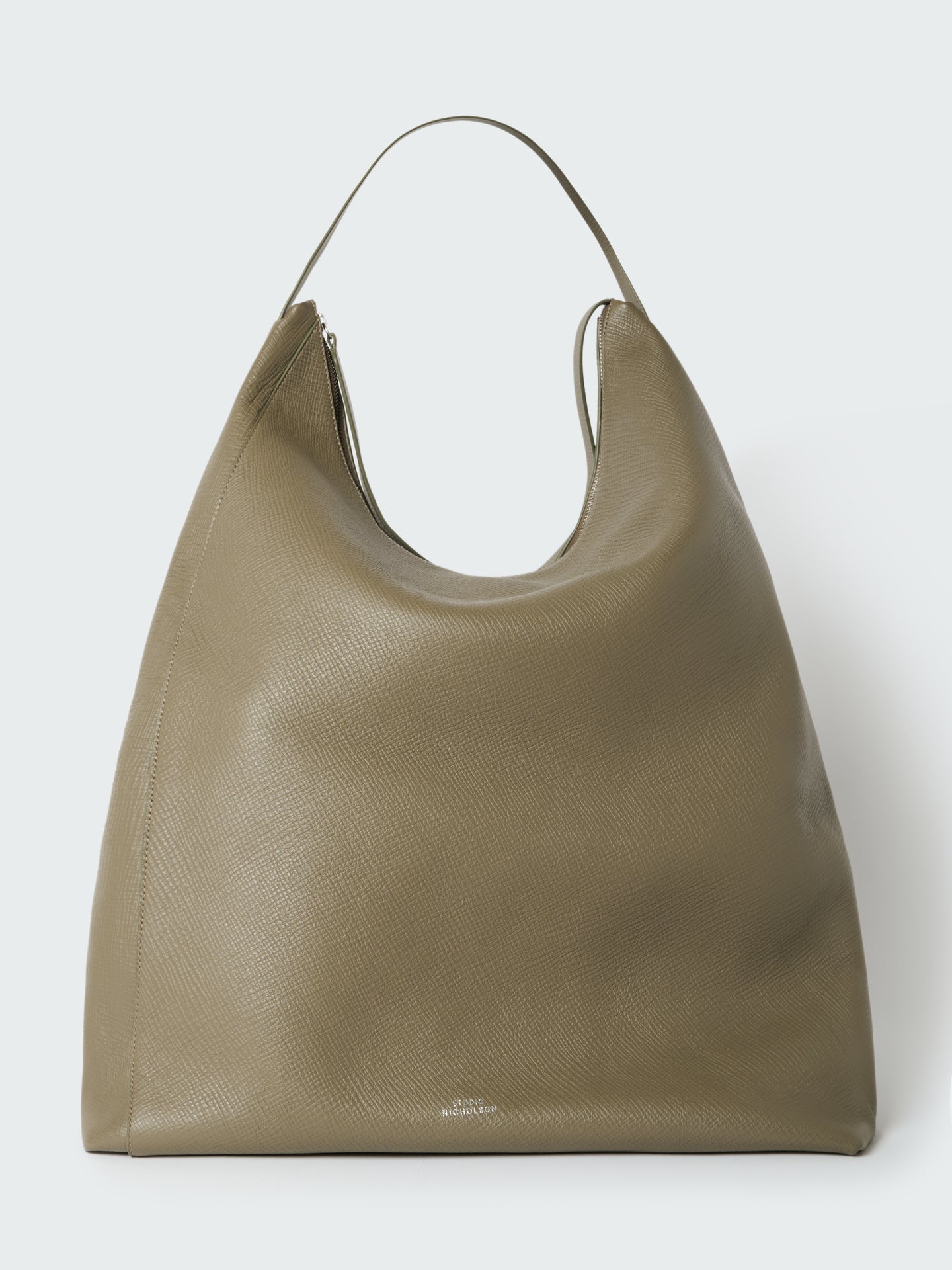 Hobo Type 2 Leather Bag in Elephant