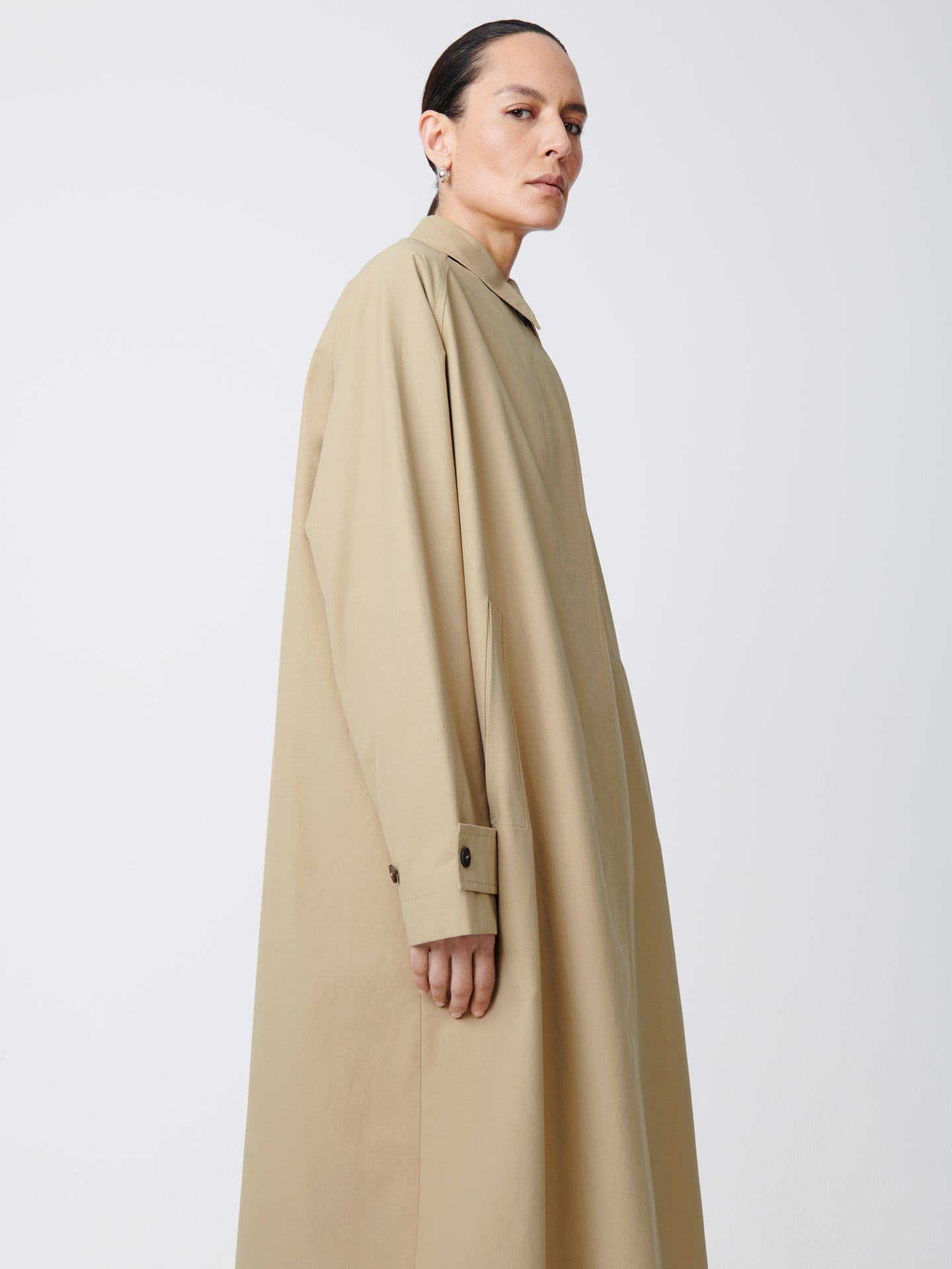 Holin Technical Cotton Coat in Tan