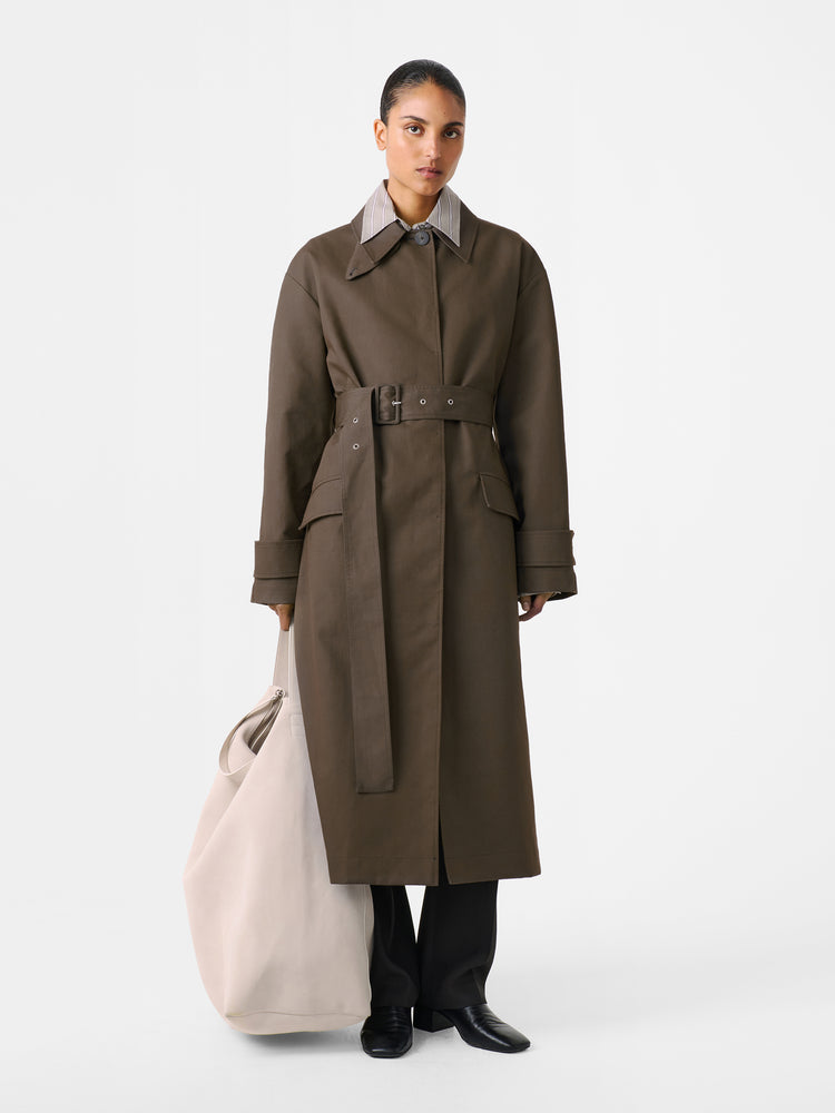 Innis Coat in Moss / Black