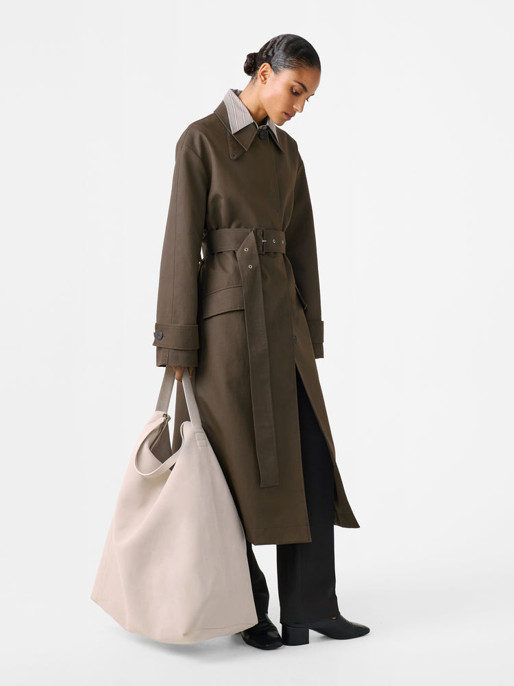 Innis Coat in Moss / Black