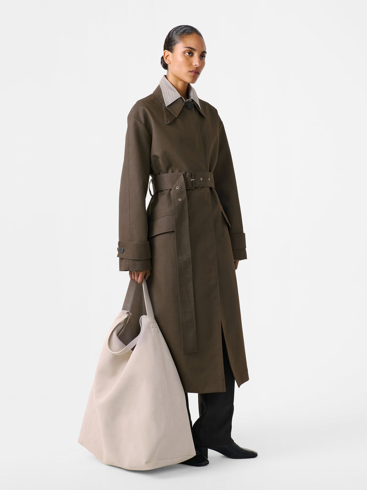 Innis Coat in Moss / Black