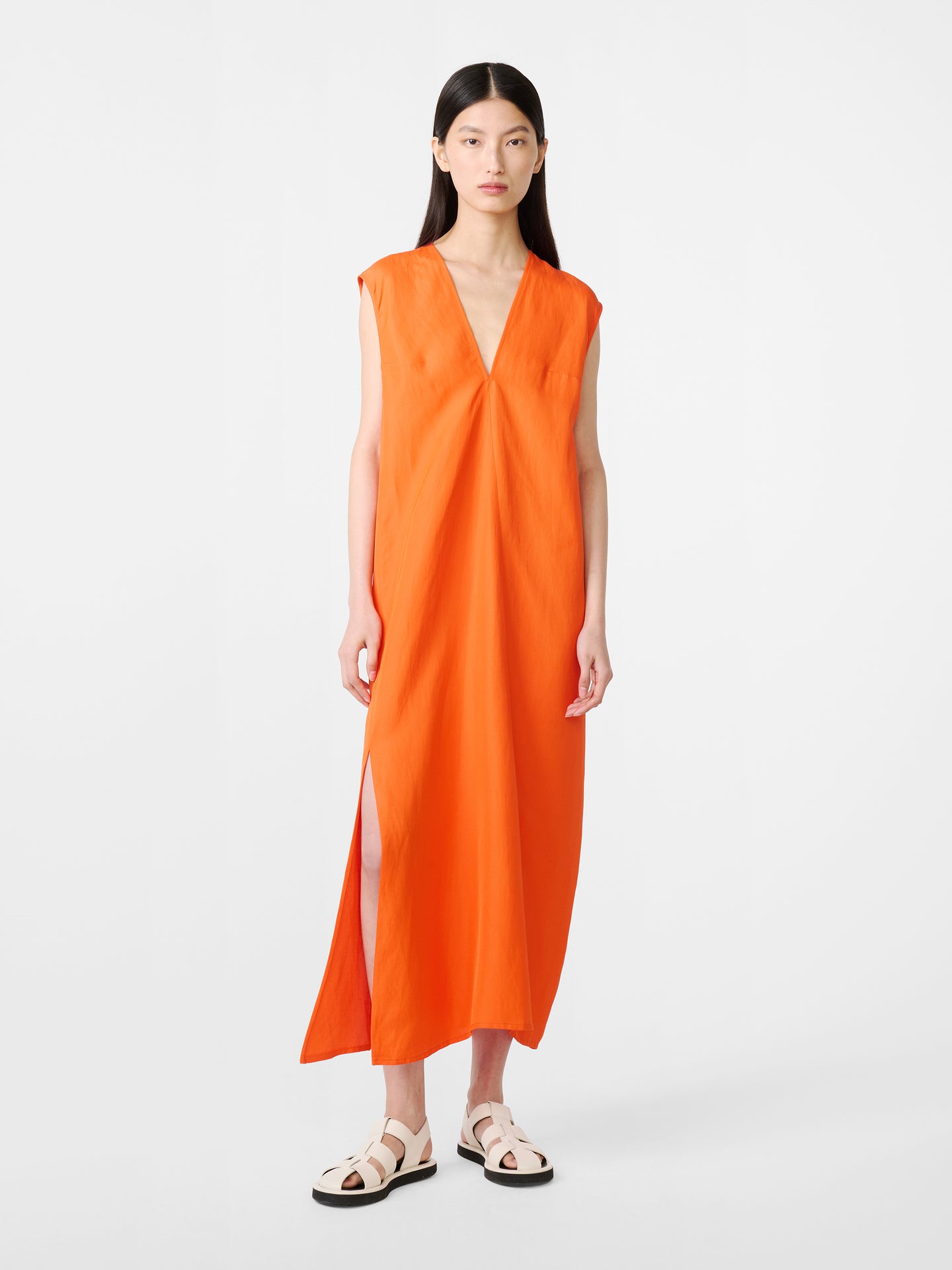 Lise Linen Dress in Clementine