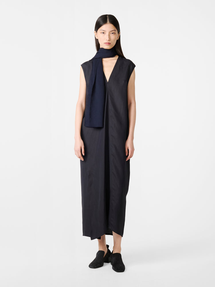 Lise Linen Dress in Darkest Navy