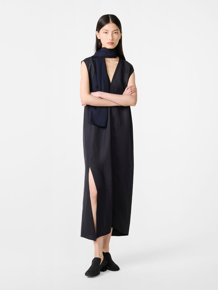 Lise Linen Dress in Darkest Navy