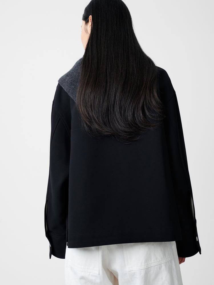 Loder Pullover in Black