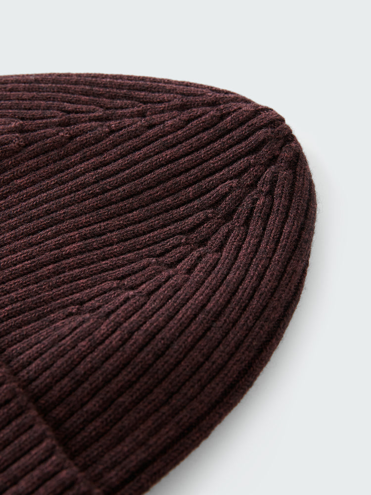 Mikkel Beanie in Chocolate Raisin