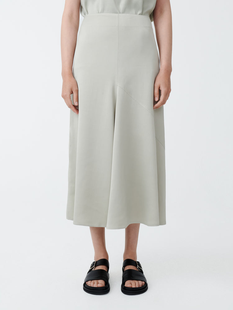 Naye Skirt in Dove