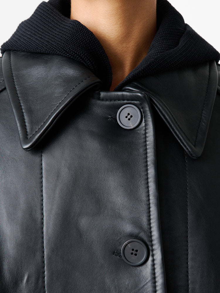 Ridger Leather Coat in Black