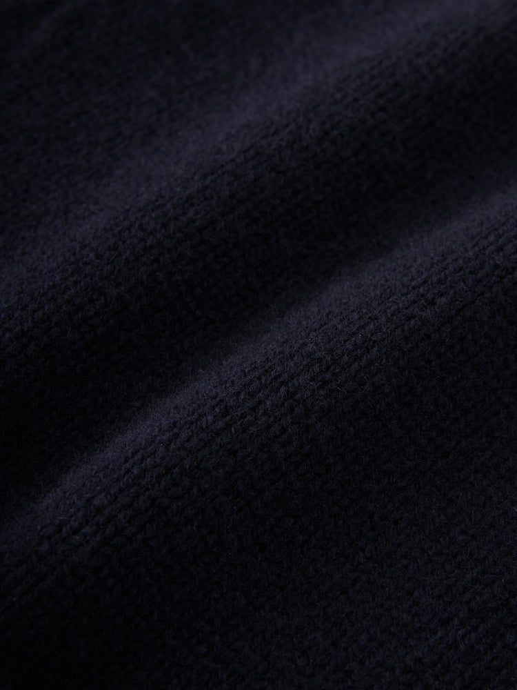 Sen Knit in Darkest Navy