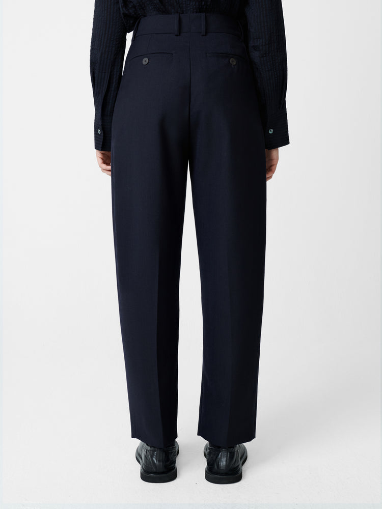 Sperro Pant in Darkest Navy