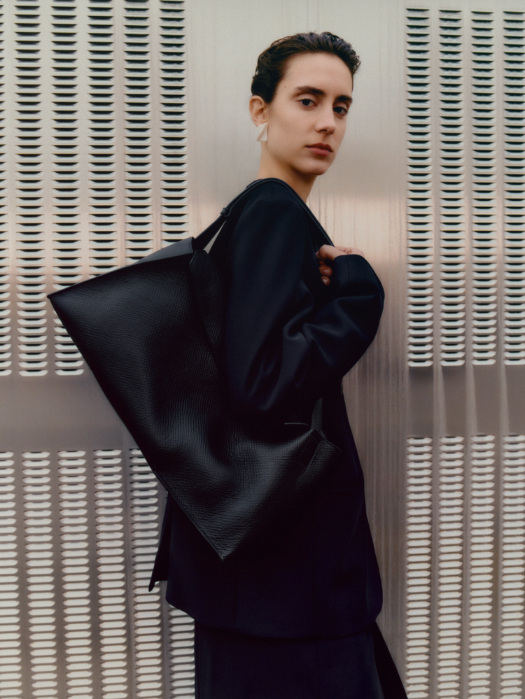 Shiboru Leather Bag in Black