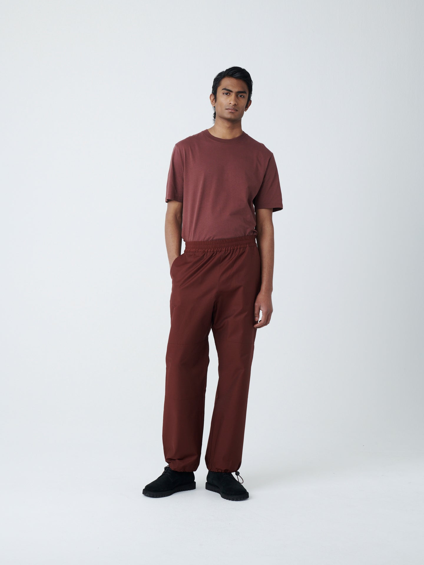 Zephyr Coated Cotton Pant in Chestnut